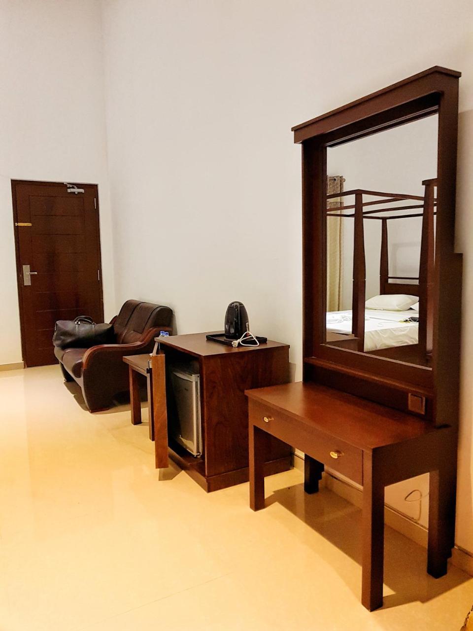 Livinya Holiday Resort Kataragama Dış mekan fotoğraf